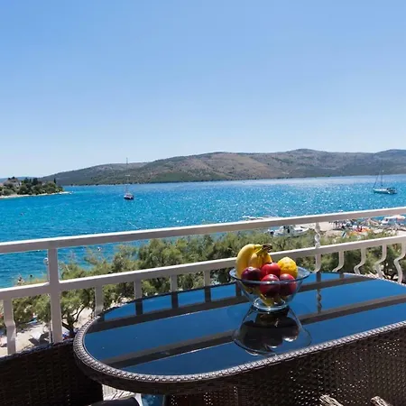 Rozana - Beachfront Wellness Retreat