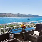 Rozana - Beachfront Wellness Retreat *