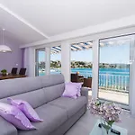 Rozana - Beachfront Wellness Retreat * セゲット・ヴラニツァ